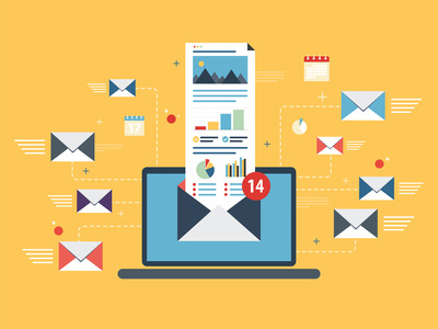 Laptop mit Bildschirm und Symbolen zum Newsletter-Marketing